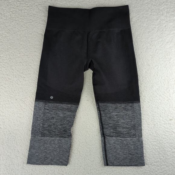Lululemon Seamlessly Street Crop Compression Capri Leggings Black Gray Women's 8 - Picture 2 of 6